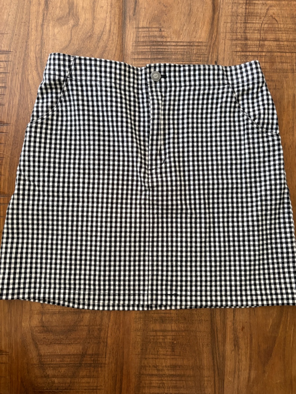 Hollister Black and White Gingham Mini Skirt